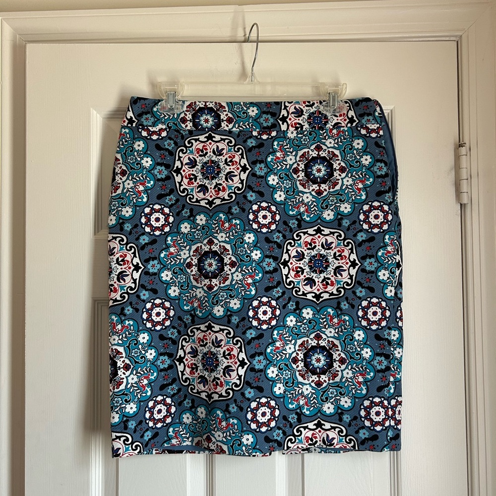 LOFT SKIRT